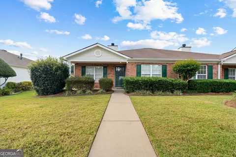 270 Autumn Gln, Fayetteville, GA 30215