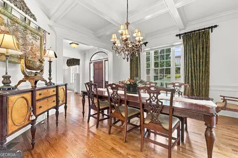 Dining - 7965 Georgetown Cir, Suwanee, GA 30024 photo 2 of 3