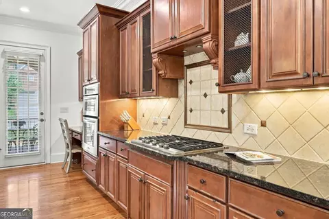Kitchen - 7965 Georgetown Cir, Suwanee, GA 30024 photo 3 of 7