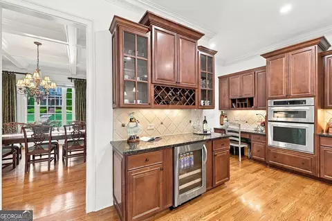 Kitchen - 7965 Georgetown Cir, Suwanee, GA 30024 photo 7 of 7