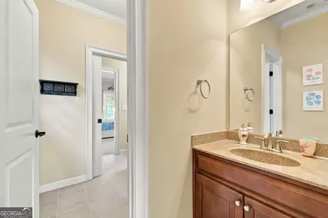 Entry Way - 7965 Georgetown Cir, Suwanee, GA 30024 photo 9 of 10
