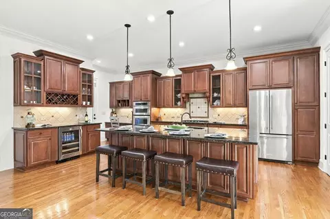 Kitchen - 7965 Georgetown Cir, Suwanee, GA 30024 photo 2 of 7