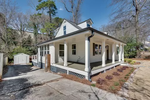 Exterior - 1861 Dyer Cir, Chamblee, GA 30341 photo 2 of 8
