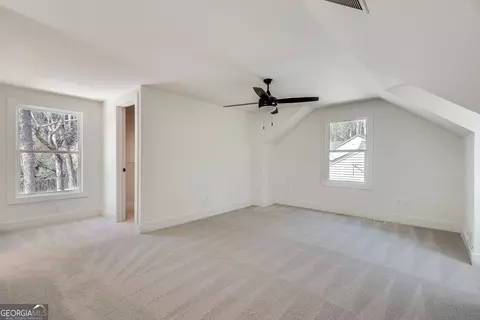 Bedroom - 1861 Dyer Cir, Chamblee, GA 30341 photo 6 of 8