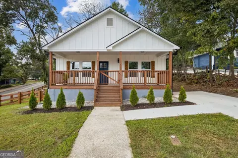 629 Elmwood St, Canton, GA 30114