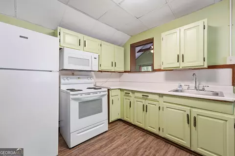 Kitchen - 1795 Campbell Rd, Covington, GA 30014 photo 2 of 2