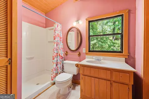 Bath - 1795 Campbell Rd, Covington, GA 30014 photo 1 of 2