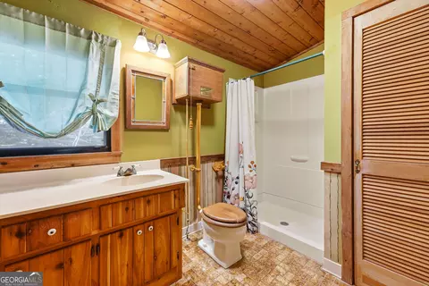 Bath - 1795 Campbell Rd, Covington, GA 30014 photo 2 of 2