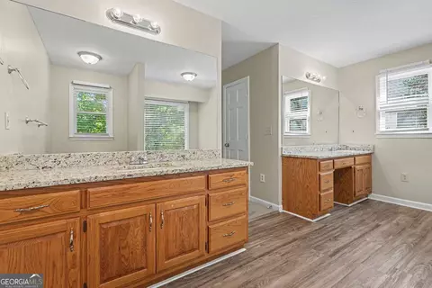 Bath - 8953 E Carroll Rd, Winston, GA 30187 photo 3 of 3