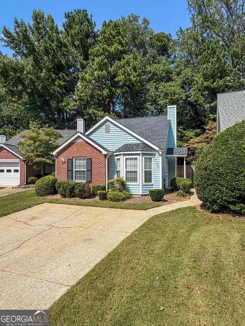 2764 Saint Charles Ln, Kennesaw, GA 30144