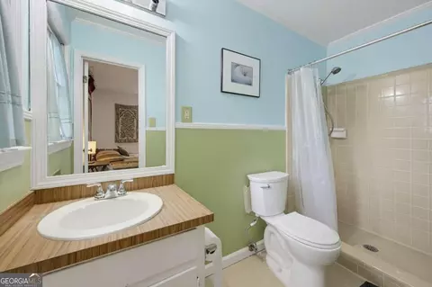 Bath - 3404 Hill Dr, Duluth, GA 30096 photo 1 of 1