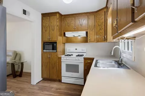 Kitchen - 3404 Hill Dr, Duluth, GA 30096 photo 1 of 2