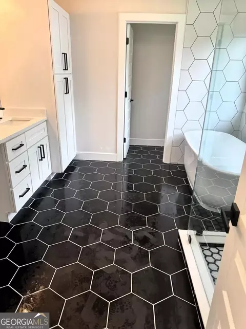 405 Norman Ct, Hampton, GA 30228 photo 5