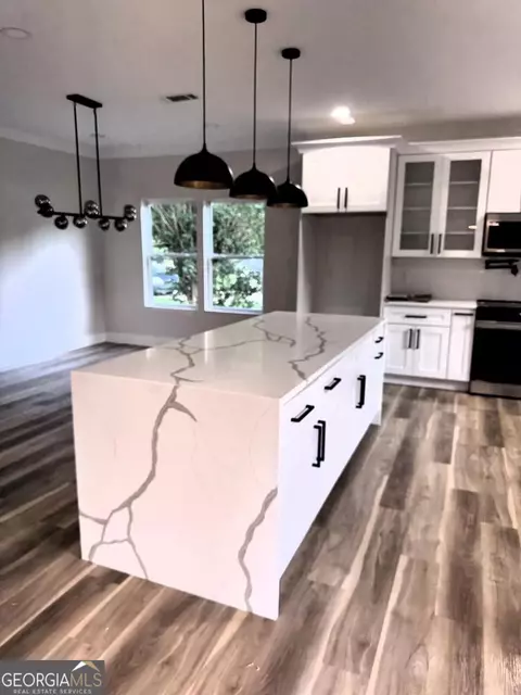405 Norman Ct, Hampton, GA 30228 photo 4