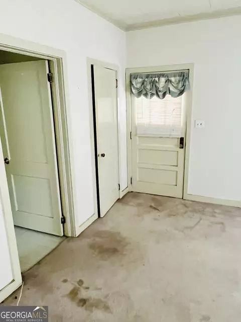 Bedroom - 6 N Spring St, Claxton, GA 30417 photo 3 of 4