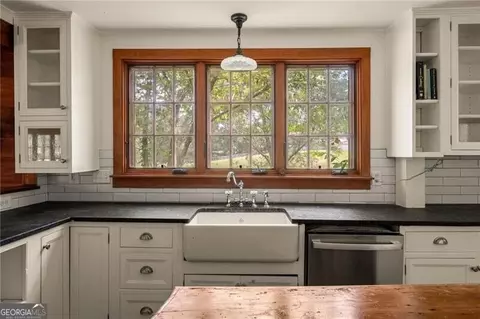 Kitchen - Undisclosed, Milton, GA 30004 photo 2 of 3