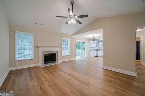 Living - 1825 River Run Rd, Monroe, GA 30656 photo 3 of 6