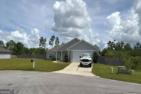 7102 Rebecca Blvd, Southport, FL 32409