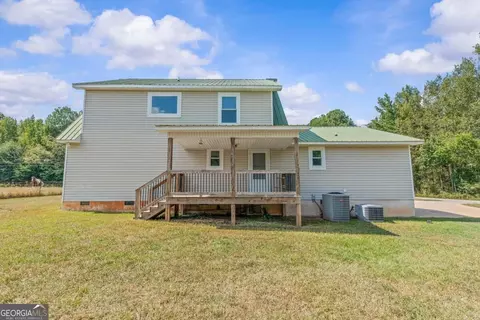 Exterior - 2722 Stone Dr, Comer, GA 30629 photo 5 of 6