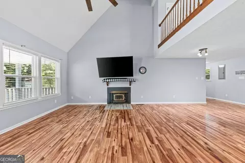 Living - 2722 Stone Dr, Comer, GA 30629 photo 3 of 5