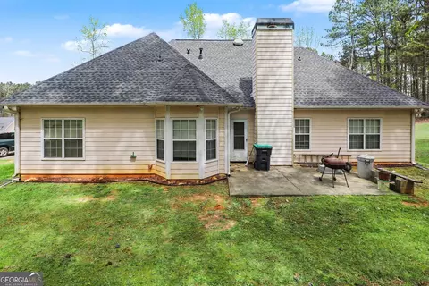 Exterior - 1041 Olive Dr, Hampton, GA 30228 photo 3 of 5