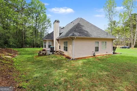 Exterior - 1041 Olive Dr, Hampton, GA 30228 photo 5 of 5