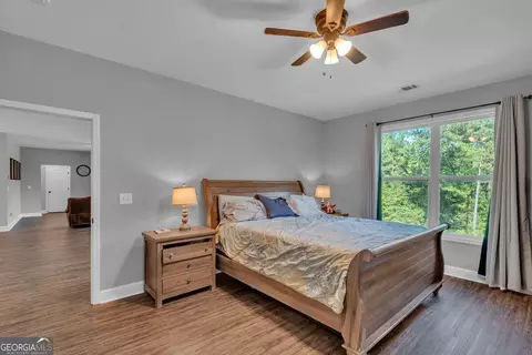 Bedroom - 1466 Zellner Rd, Forsyth, GA 31029 photo 2 of 6