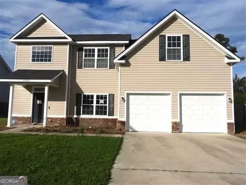 1321 Windrow Dr, Hinesville, GA 31313
