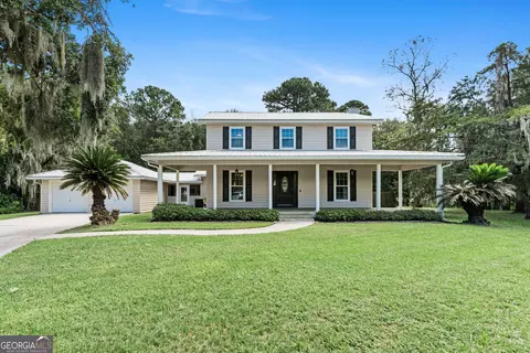 114 Cypress Ln, Saint Marys, GA 31558