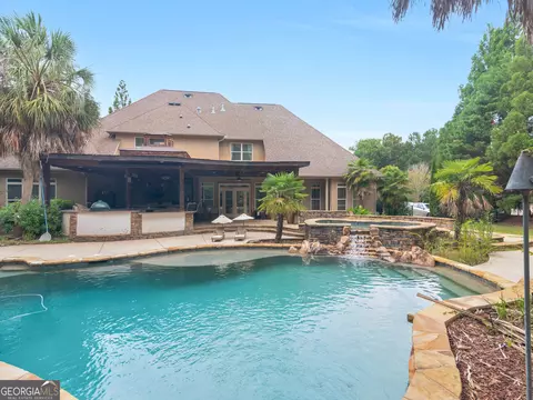 Exterior - 105 Whitestone Dr, Mcdonough, GA 30253 photo 9 of 14