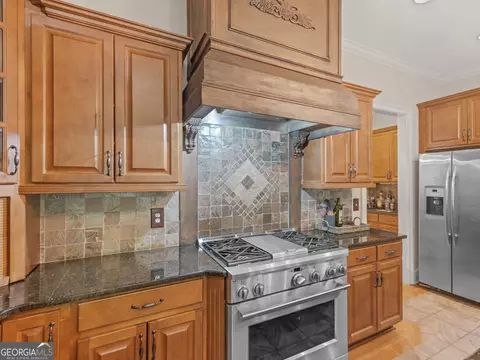 Kitchen - 105 Whitestone Dr, Mcdonough, GA 30253 photo 8 of 9