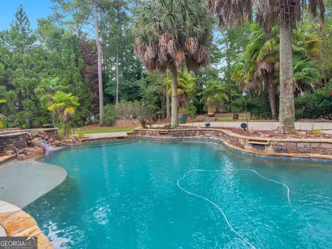 Exterior - 105 Whitestone Dr, Mcdonough, GA 30253 photo 7 of 14