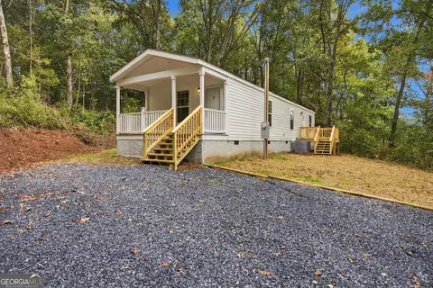 516 Lee Joan Dr, Dalton, GA 30721
