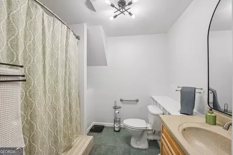 Bath - 195 Sable Pointe Dr, Milton, GA 30004 photo 5 of 5