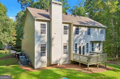 Exterior - 195 Sable Pointe Dr, Milton, GA 30004 photo 13 of 24