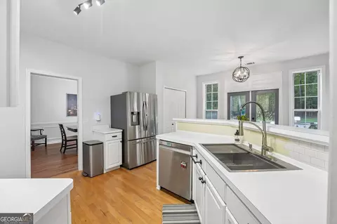 Kitchen - 195 Sable Pointe Dr, Milton, GA 30004 photo 1 of 5