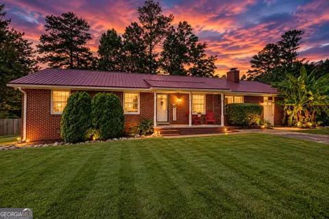 805 S West St, Greensboro, GA 30642