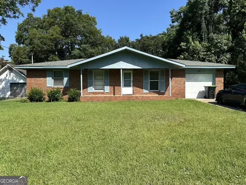 341 Mike St, Warner Robins, GA 31088