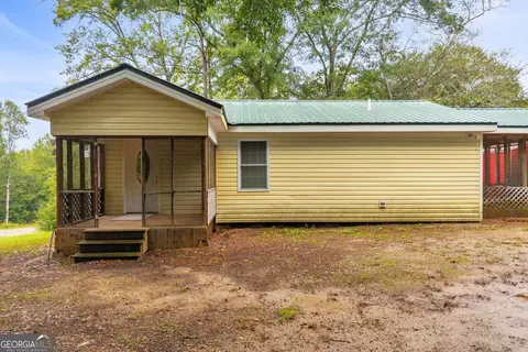 Exterior - 393 N Red Rock Rd, Toccoa, GA 30577 photo 6 of 6
