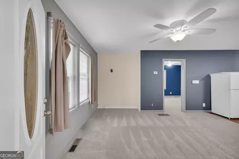 Living - 393 N Red Rock Rd, Toccoa, GA 30577 photo 4 of 4