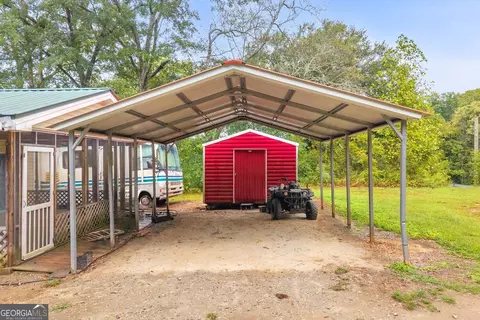 Exterior - 393 N Red Rock Rd, Toccoa, GA 30577 photo 3 of 6