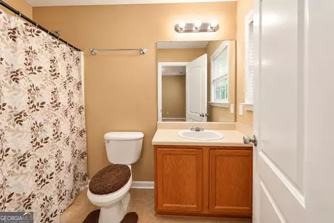 Bath - 769 Mesa Rd, Mcdonough, GA 30253 photo 2 of 2