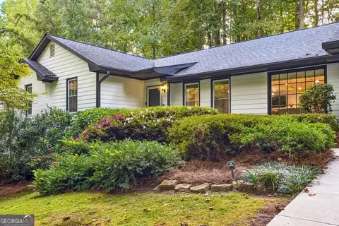 2658 Chimney Springs Dr, Marietta, GA 30062