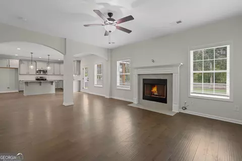Living - 4315 Cornwall Dr, Forsyth, GA 31029 photo 1 of 4