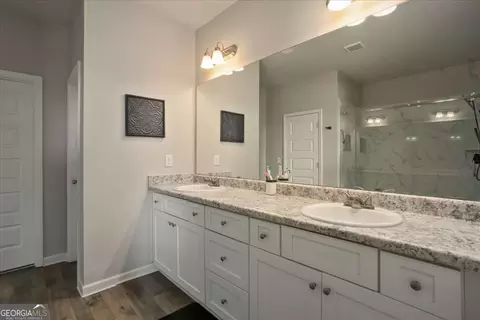 Bath - 1978 Waterside Cir, Bethlehem, GA 30620 photo 2 of 3