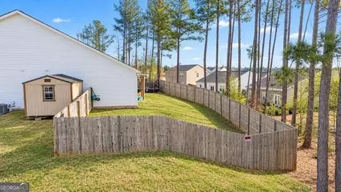 Exterior - 1978 Waterside Cir, Bethlehem, GA 30620 photo 4 of 6