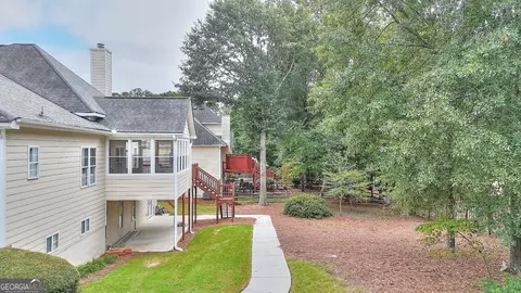 Exterior - 613 Eagle River Ln, Grayson, GA 30017 photo 8 of 8