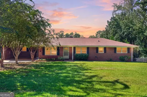 3813 Todd Dr, Oakwood, GA 30566