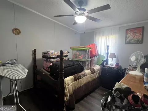 Bedroom - 166 Pebble Hills Rd, Cochran, GA 31014 photo 4 of 4