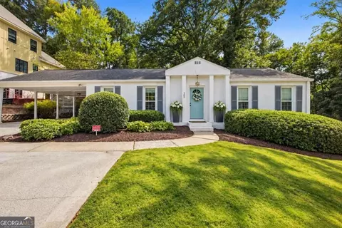 305 Norcross St, Roswell, GA 30075